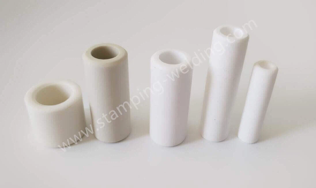 Ceramic body for low-voltage electrical appliances Ceramic body for low-voltage electrical appliances